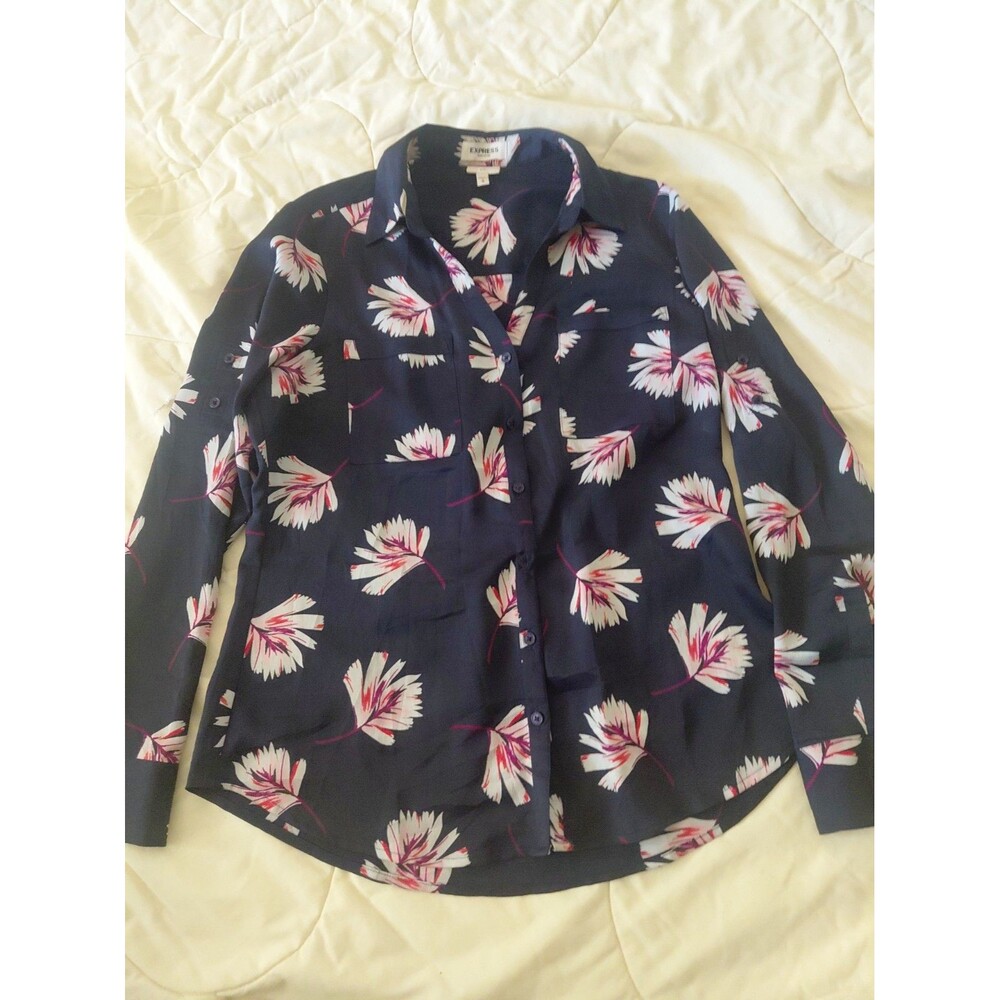 Express womens blouse v neck button lightweight navy floral professional top Med
